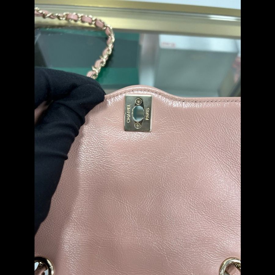 Chanel Flap bag pink-13