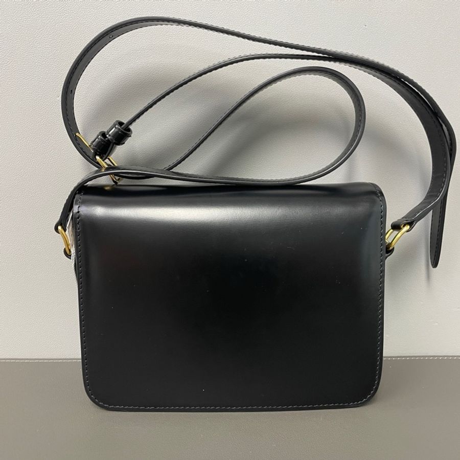 賽琳/Celine teen triomphe凱旋門box豆腐包斜背包 黑色牛皮 金色雙C扣-1