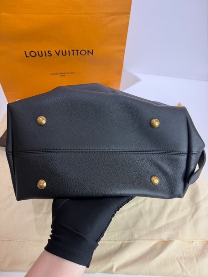 Louis Vuitton｜ low key hobo-3
