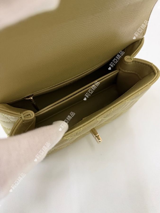 莉亞精品♡ Chanel AS2215 mini handle 芥末黃金釦 二手美包-13