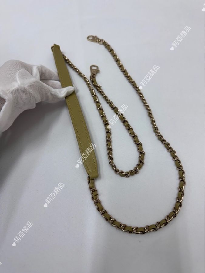 莉亞精品♡ Chanel AS2215 mini handle 芥末黃金釦 二手美包-14