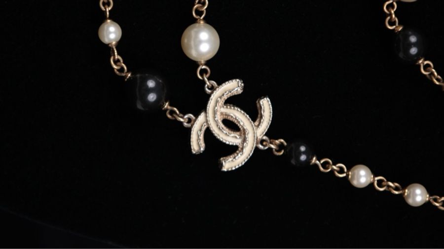 Chanel 11年黑白珍珠珐琅cc三层项链-9