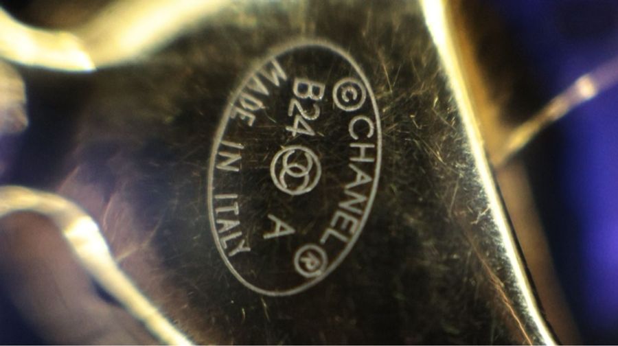 Chanel 24A曼彻斯特手工坊系列双层珍珠别针项链-19
