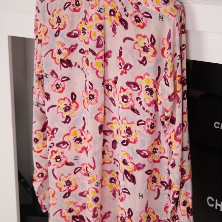 Chanel 粉彩色真丝花卉涂鸦长袖衬衫上衣外套-10