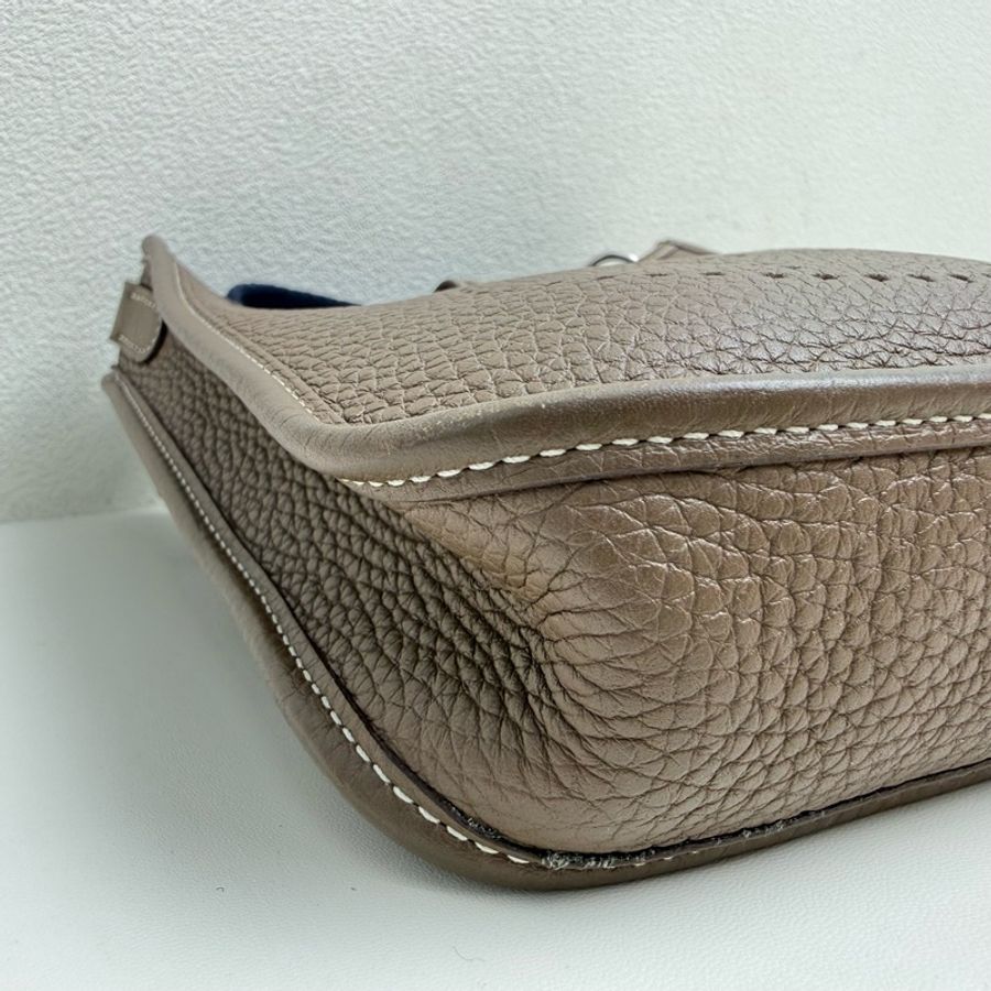 愛馬仕/Hermes evelyne 16伊芙琳斜挎包 大象灰銀扣  Z刻-6