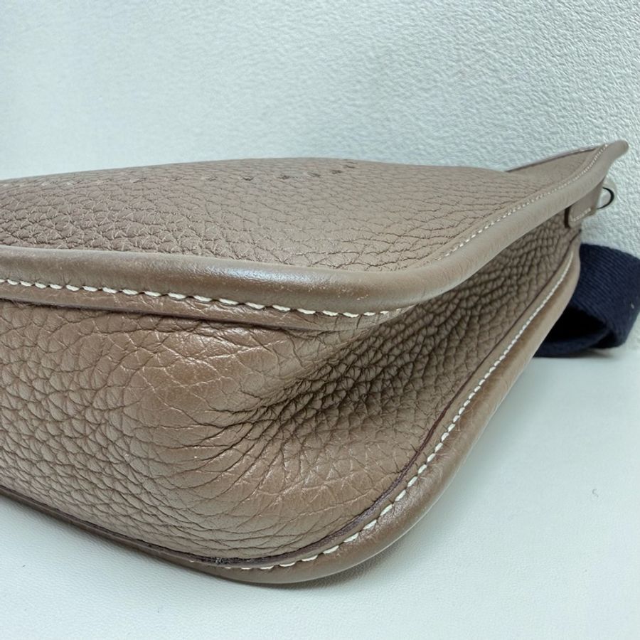 愛馬仕/Hermes evelyne 16伊芙琳斜挎包 大象灰銀扣  Z刻-7