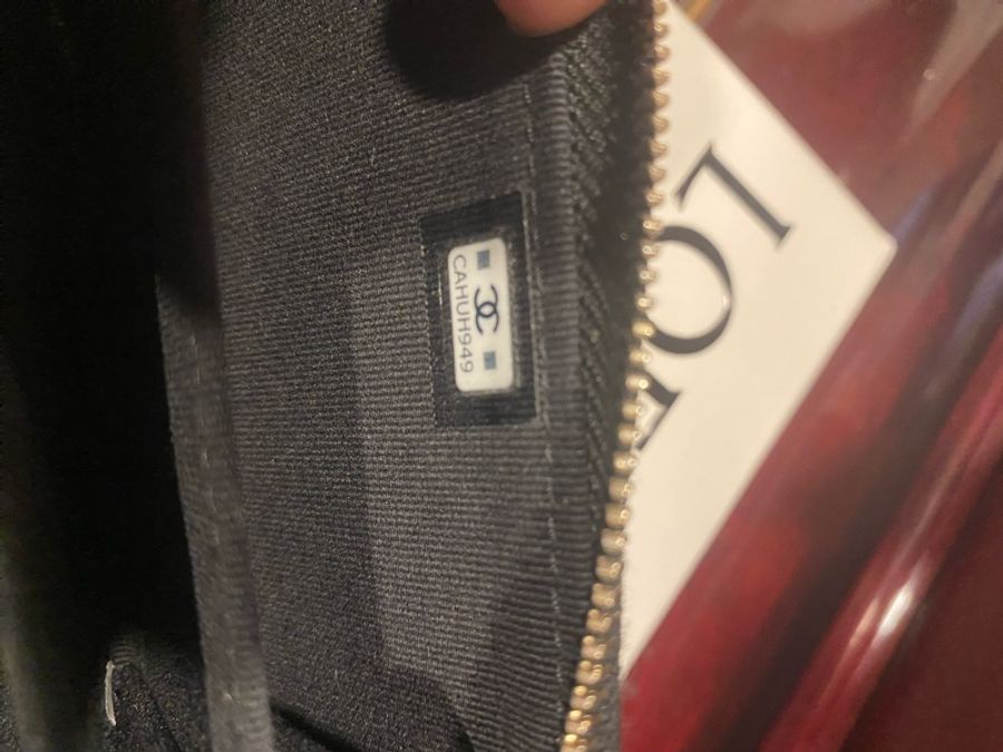 CHANEL拉鍊卡包-4