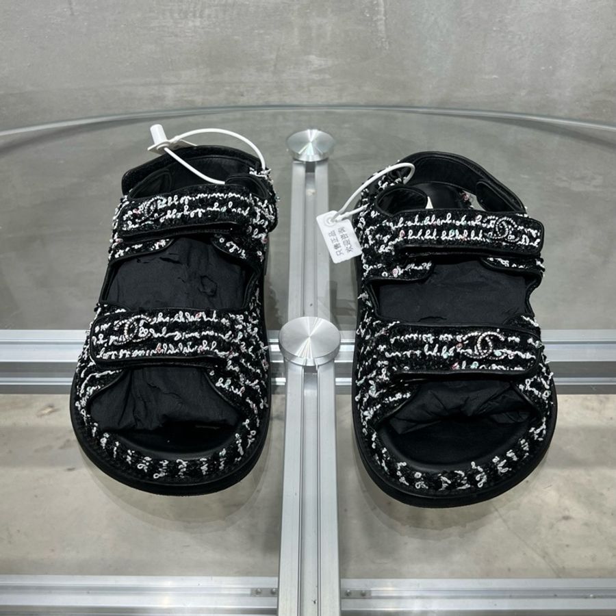 Chanel/香奈兒 黑色毛呢 魔術貼涼鞋 尺碼/36.5碼-1