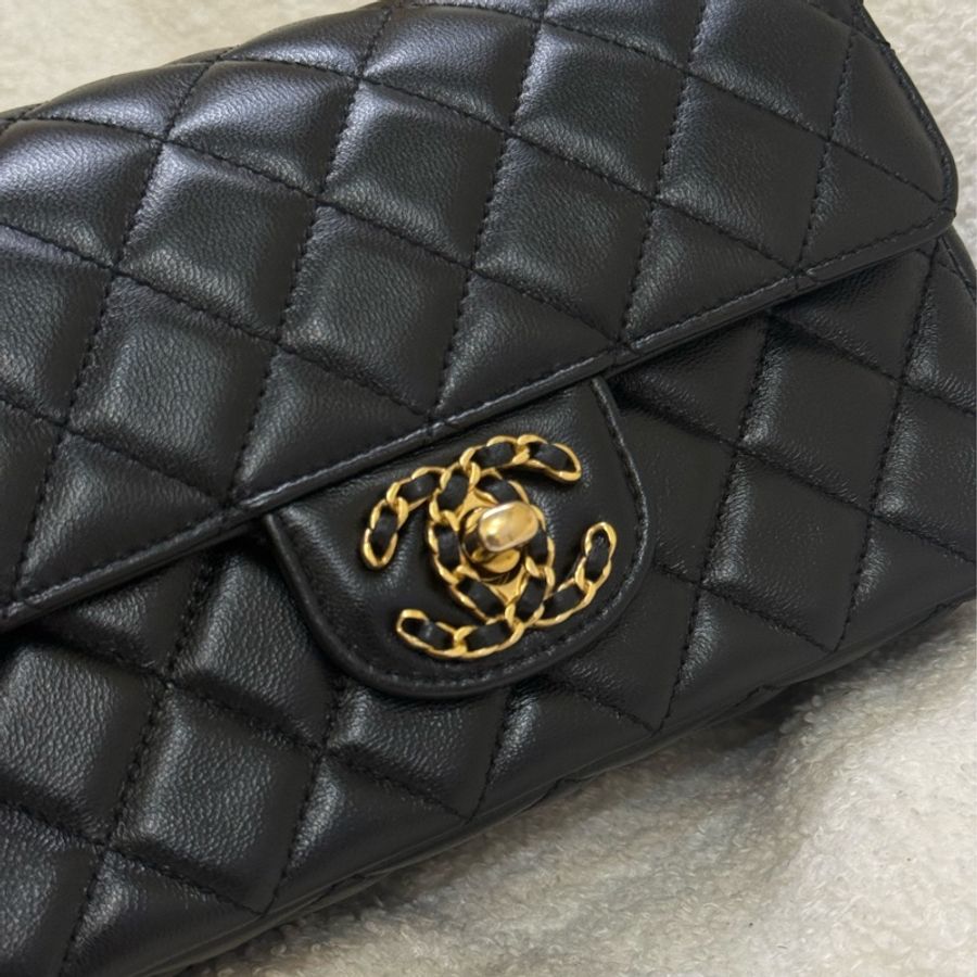 Chanel mini coco 20 黑金鏤空字母手柄 ✨最新晶片款-5