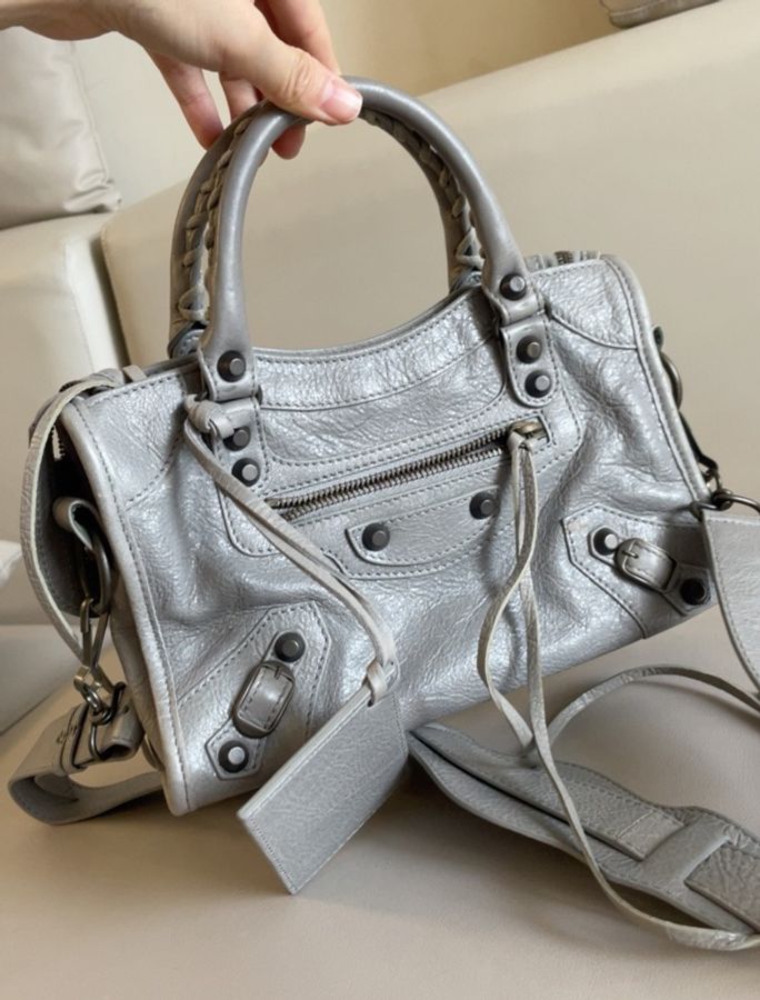 【Y2K千禧✨清冷機械風⚙️全網最低價🥰】Balenciaga 巴黎世家 mini銀灰色 機車包｜手提包｜斜揹包-3