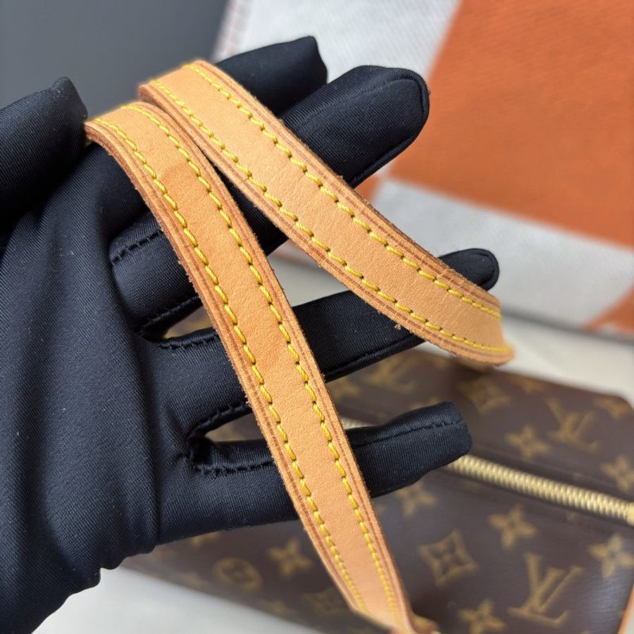 路易威登/Louis Vuitton 老花黃皮芭比龍圓桶包-4