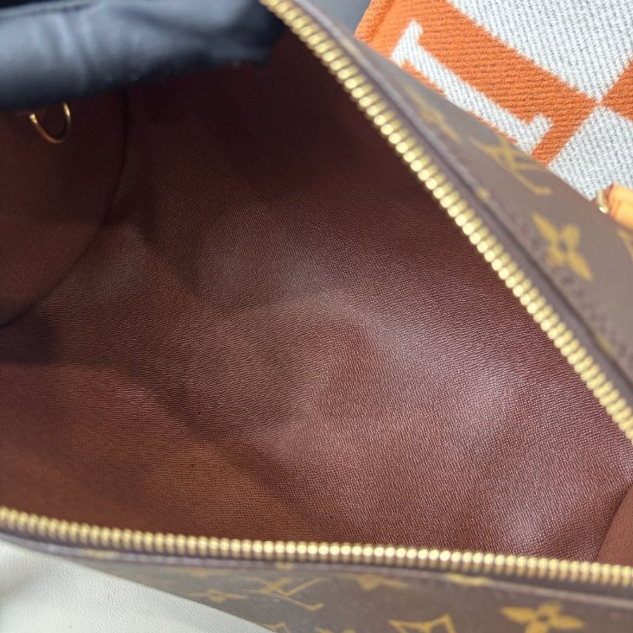 路易威登/Louis Vuitton 老花黃皮芭比龍圓桶包-8
