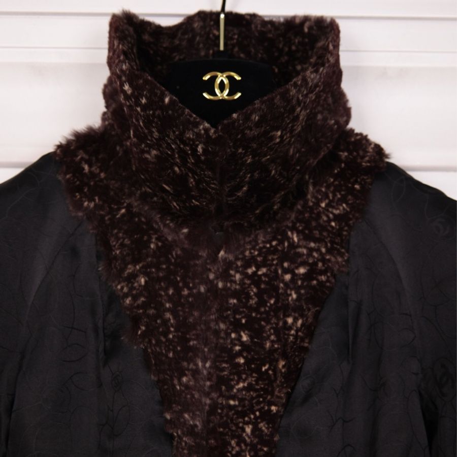 Chanel 05年棕色兔毛两口袋crop短外套上衣-13