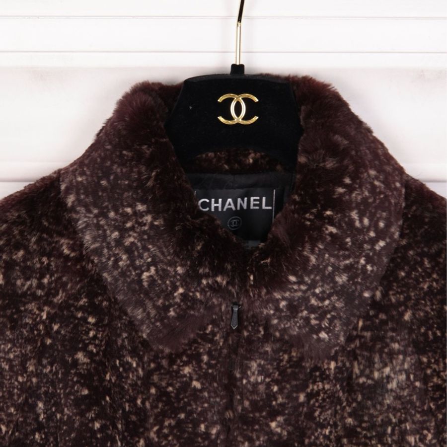 Chanel 05年棕色兔毛两口袋crop短外套上衣-15