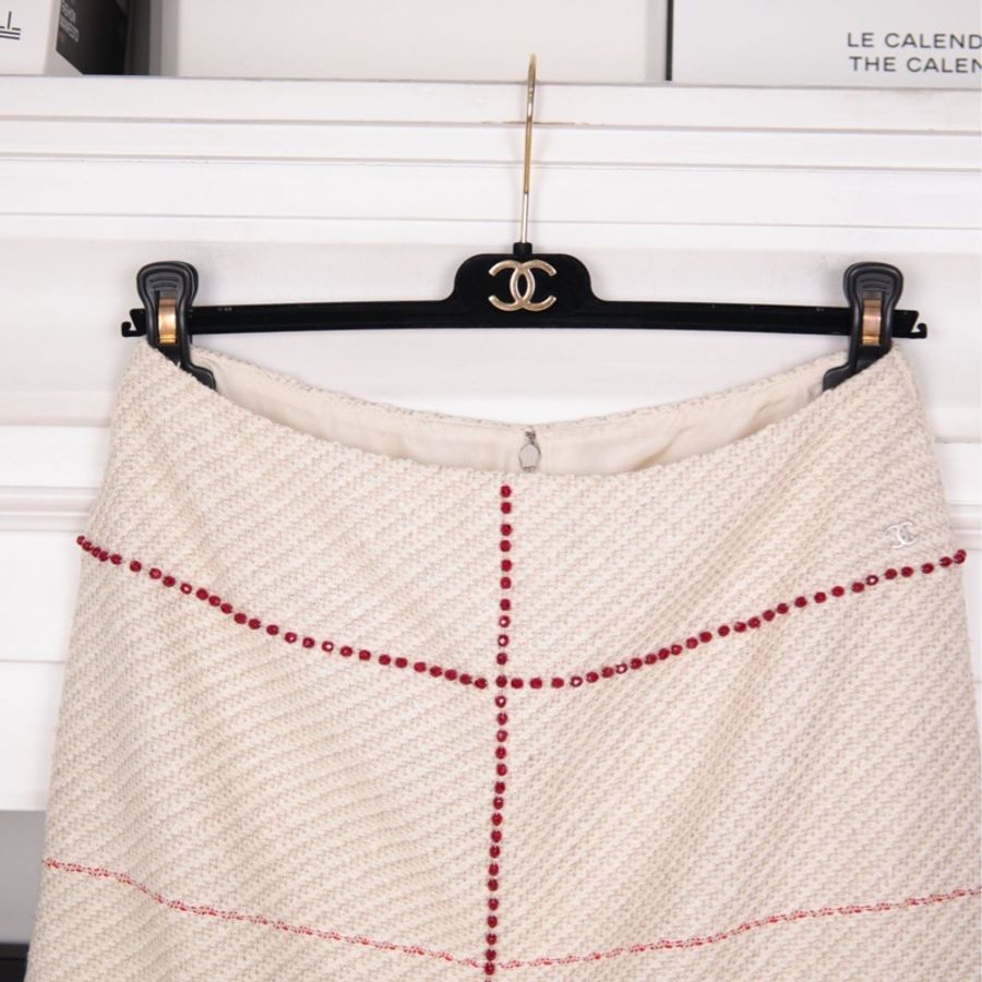 乌龙中古｜Chanel 00年奶白色红宝石半裙-14