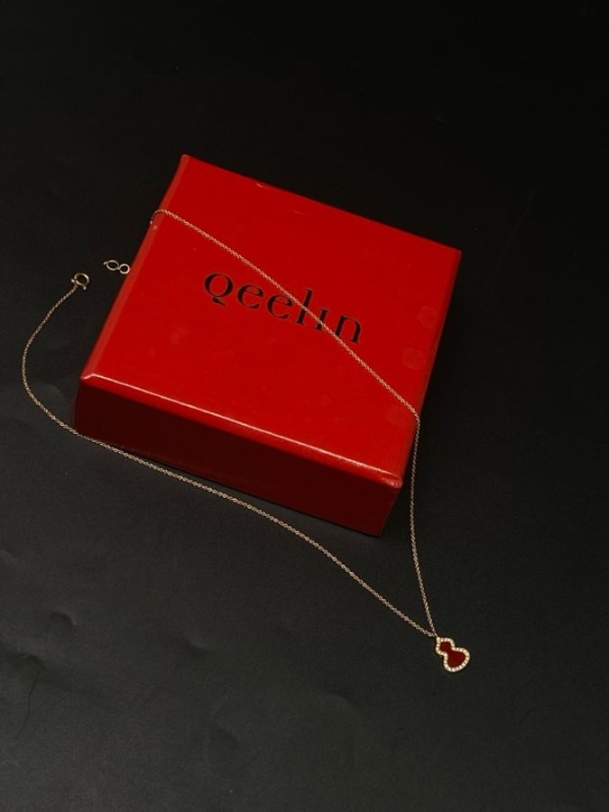 Qeelin麒麟 邊鑽 紅玉髓 葫蘆項鍊 24保卡-2