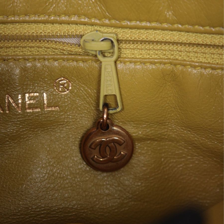 Chanel 5开黄色牛皮编织玳瑁挂件tote包单肩包-25
