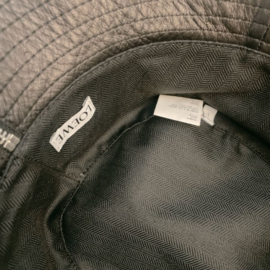 近新✨ LOEWE 經典皮標烙印LOGO小羊皮遮陽/漁夫帽-9