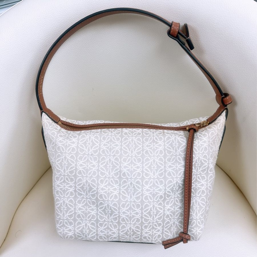Loewe cubi small 老花飯盒包-0