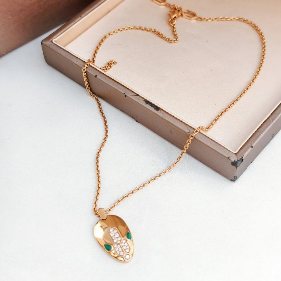 BVLGARI Serpenti系列18k玫瑰金蛇頭吊墜項鍊+蛇瞳鑲嵌孔雀石-3