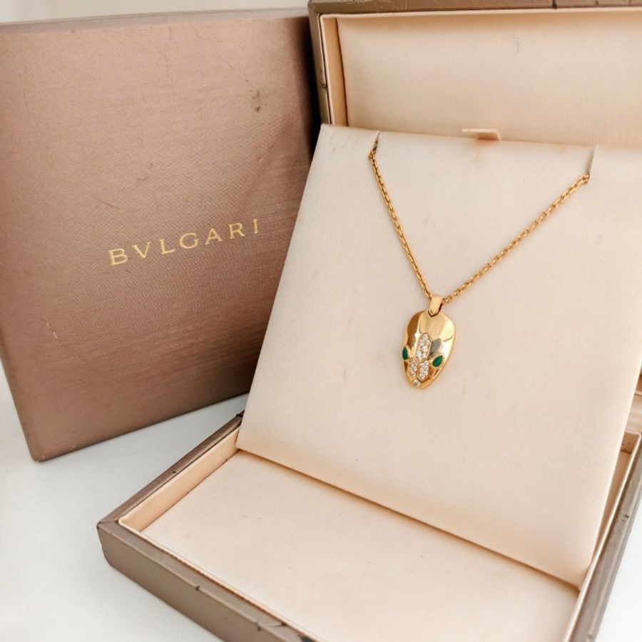 BVLGARI Serpenti系列18k玫瑰金蛇頭吊墜項鍊+蛇瞳鑲嵌孔雀石-4