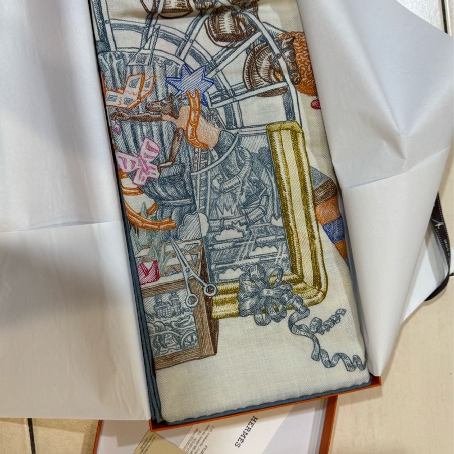 Le Monde d'Hermès 140披肩-13