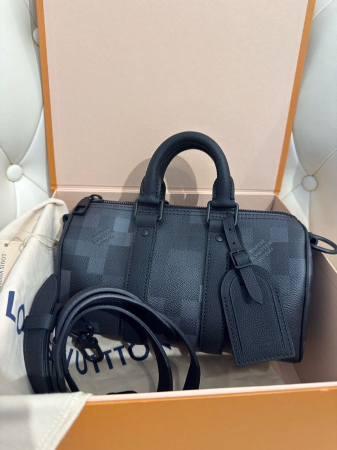 極新LV黑灰棋盤格Keepall Bandoulière 25波士頓手提斜背包M14919-0