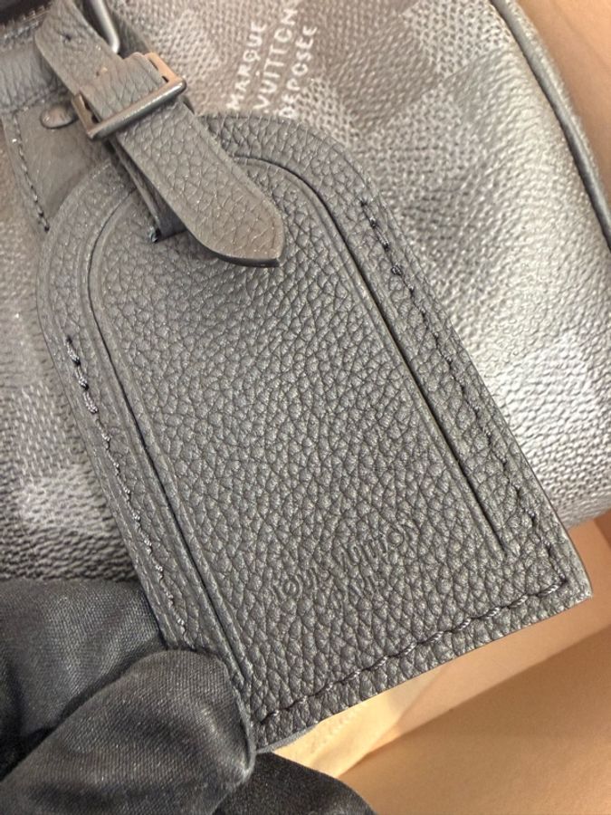 極新LV黑灰棋盤格Keepall Bandoulière 25波士頓手提斜背包M14919-9