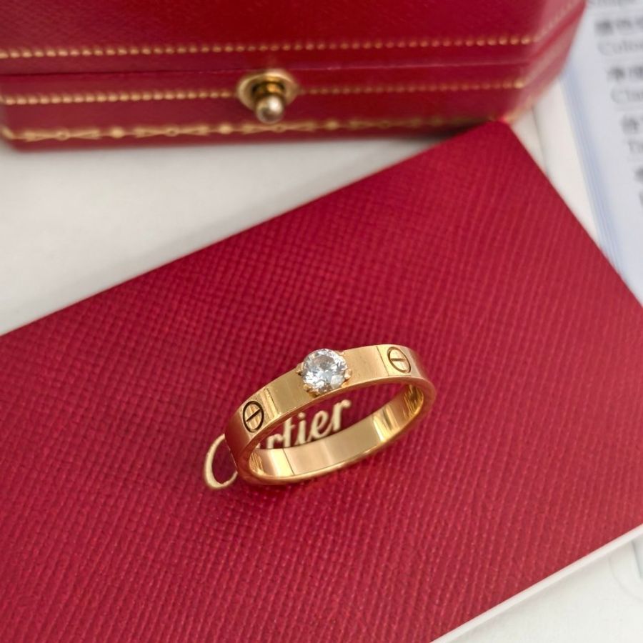 Cartier 18k金戒指 鑲嵌一顆鑽28分 56碼-1