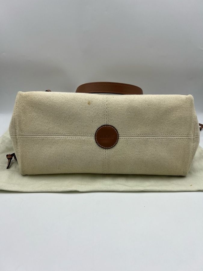 羅意威/LOEWE Cushion Tote帆布托特包 淡燕麥色 磁扣開合 帆布拼牛皮靠墊 手提單肩-2