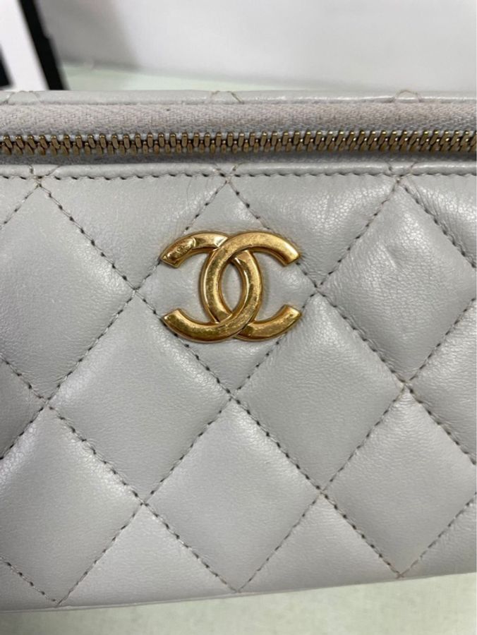 Chanel Vanity Case-7