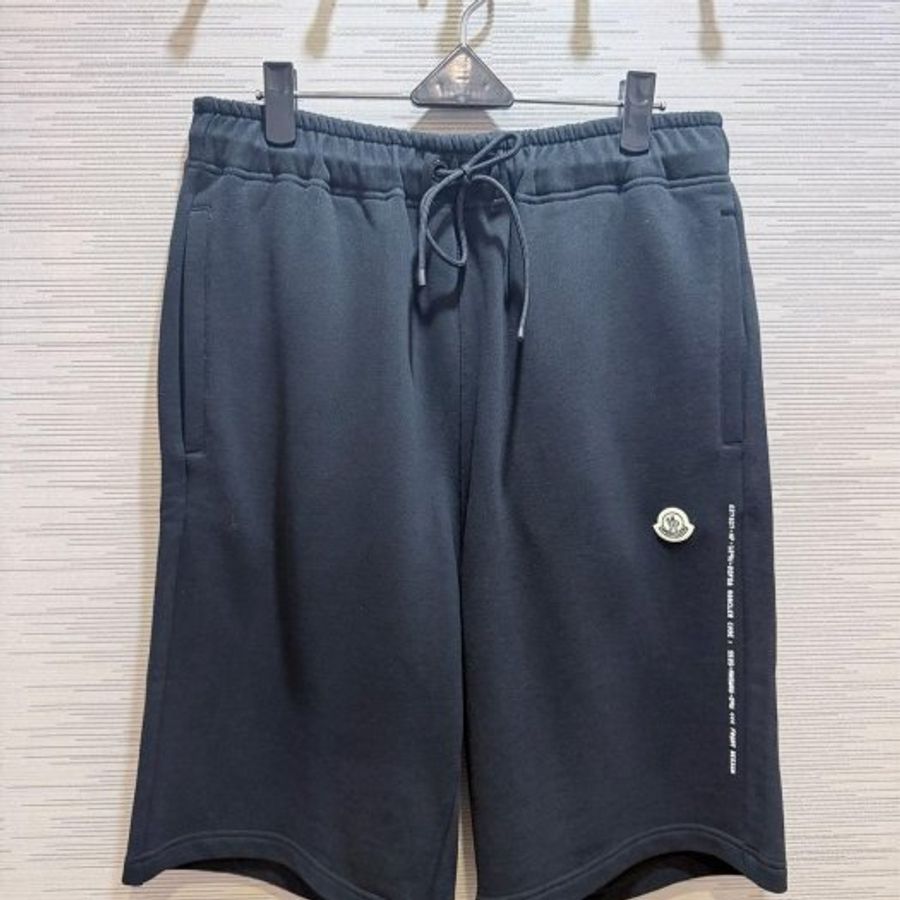 💎Han's house精品服飾💎moncler 聯名 藤原浩 短褲  現貨 31~35 腰 原價22000-0