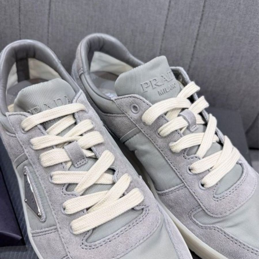 💎Han's house精品服飾💎Prada 皮拼接尼龍 鞋 義大利製 現貨7.5  原價38000-5
