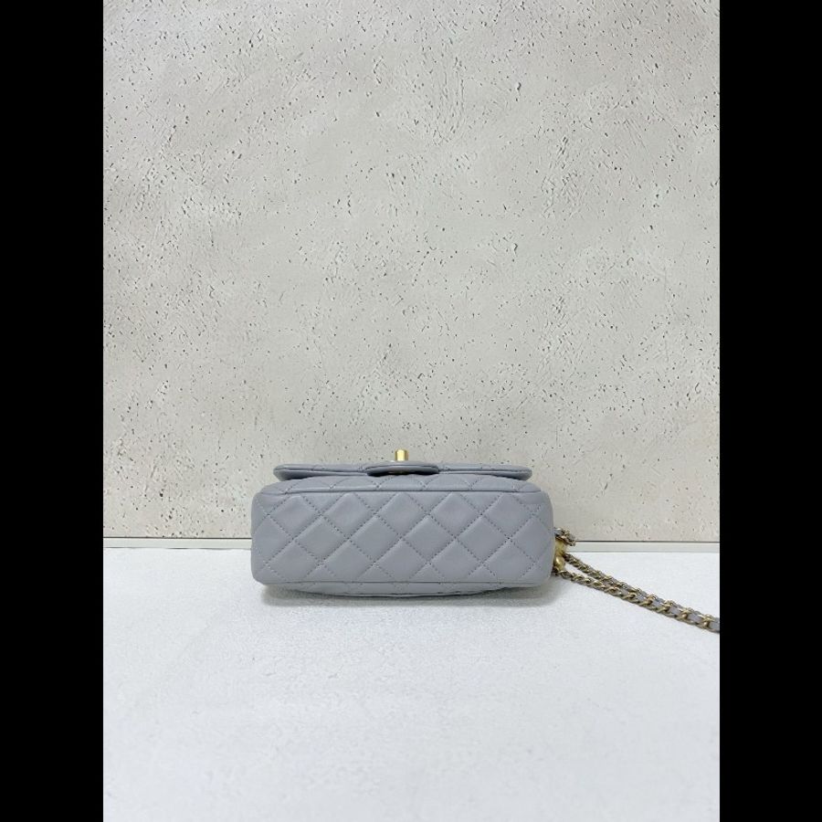 Chanel gold ball classic flap 灰色羊皮金球大mini-3