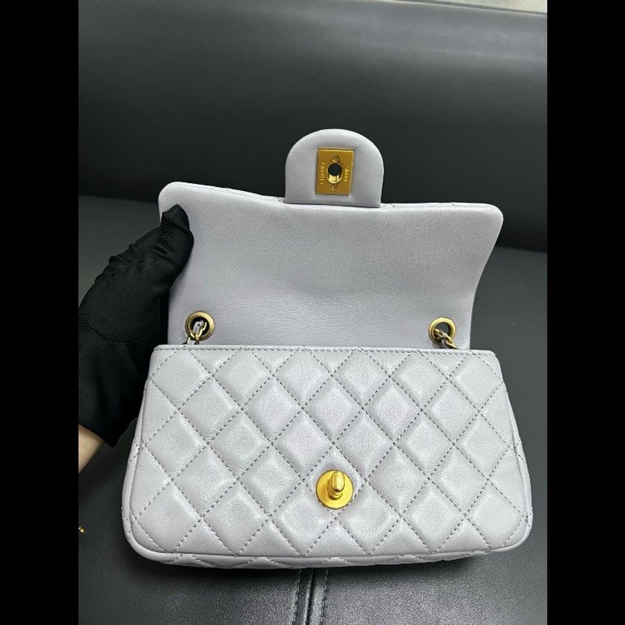 Chanel gold ball classic flap 灰色羊皮金球大mini-16