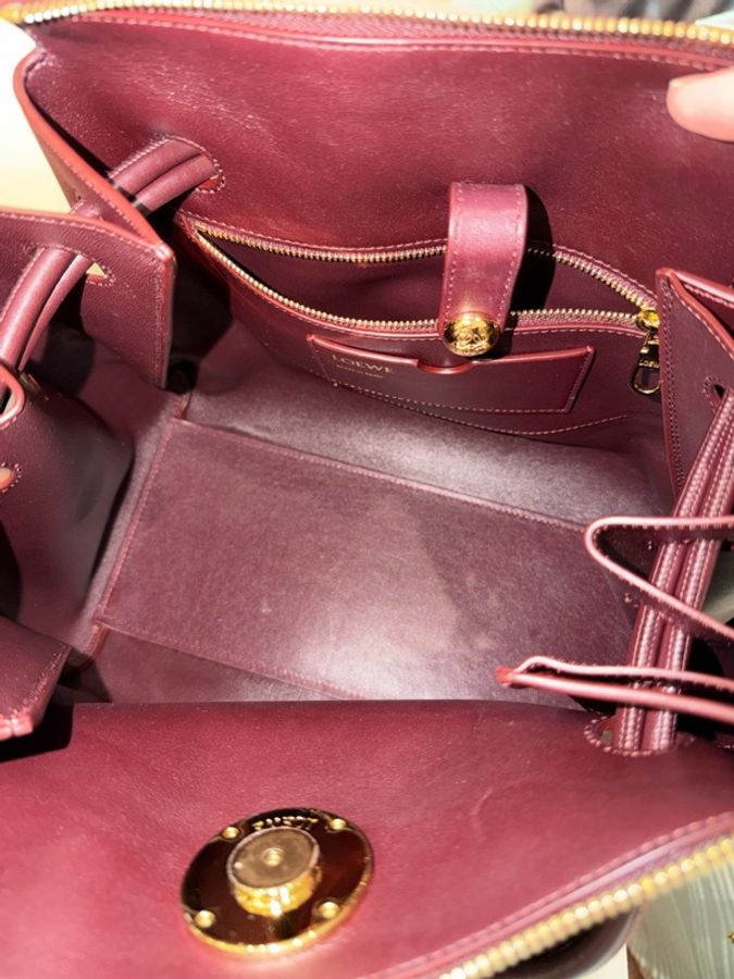 🤎 LOEWE Paseo Satchel Medium 酒紅色｜近全新｜全套附件-17