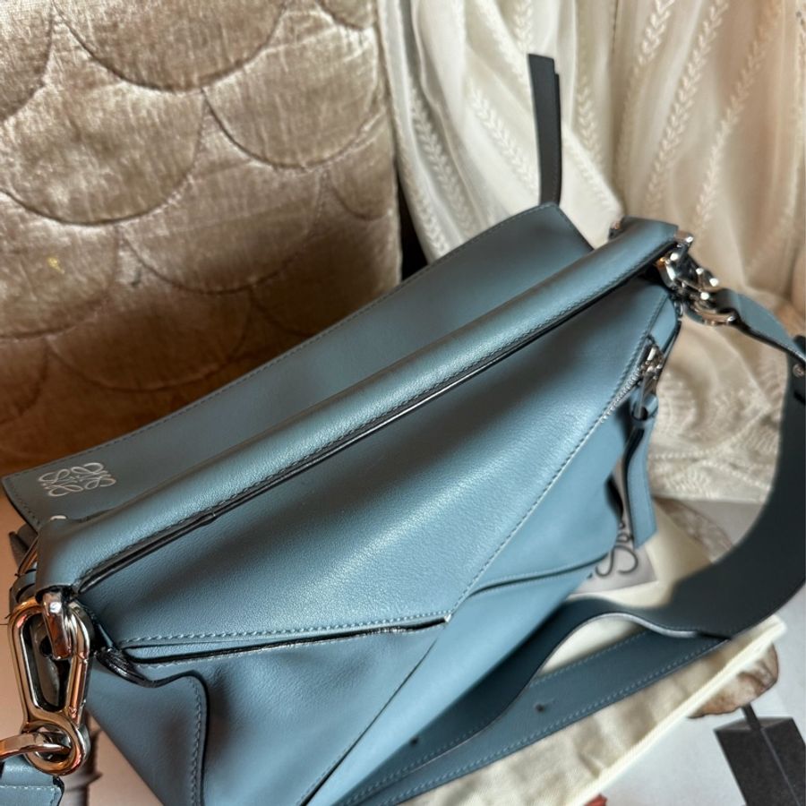 羅意威 霧霾藍 幾何包 小號。loewe puzzle bag small size blue 斜挎包 手提包 斜背包-21