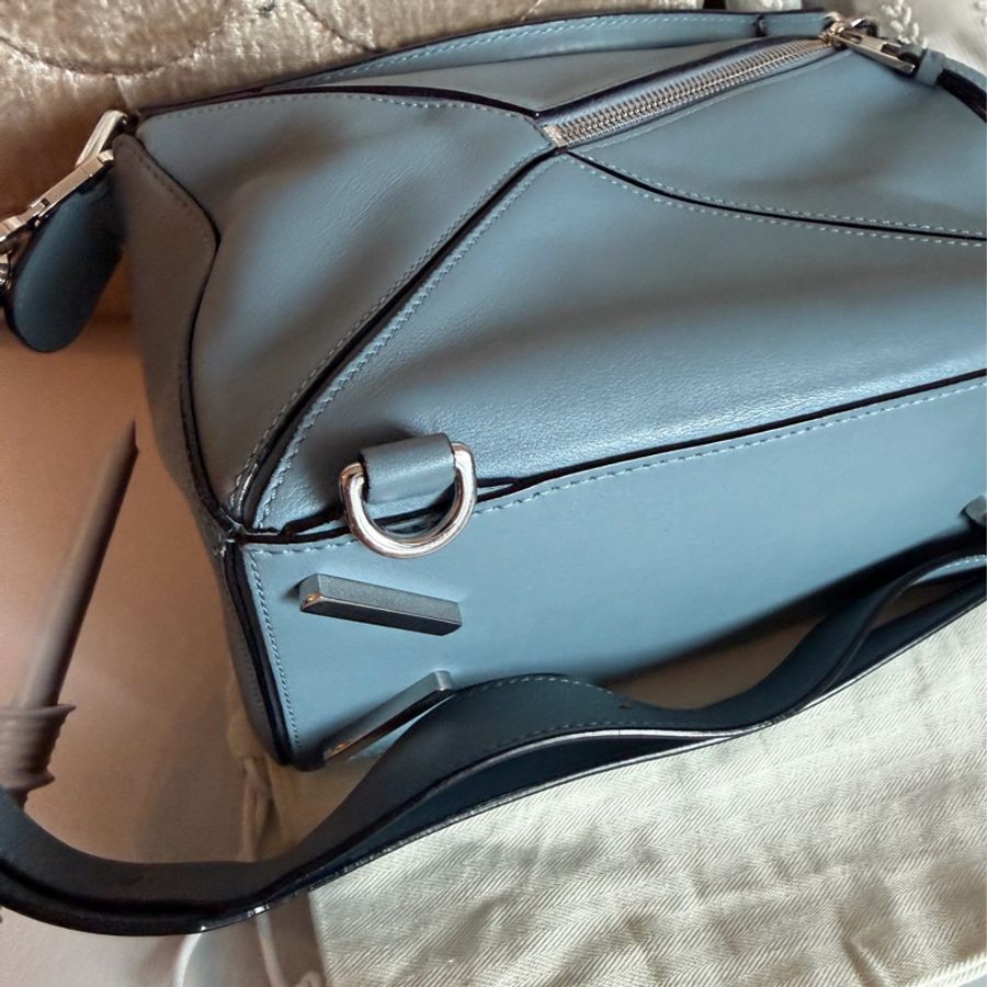 羅意威 霧霾藍 幾何包 小號。loewe puzzle bag small size blue 斜挎包 手提包 斜背包-23