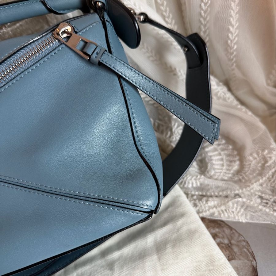 羅意威 霧霾藍 幾何包 小號。loewe puzzle bag small size blue 斜挎包 手提包 斜背包-25