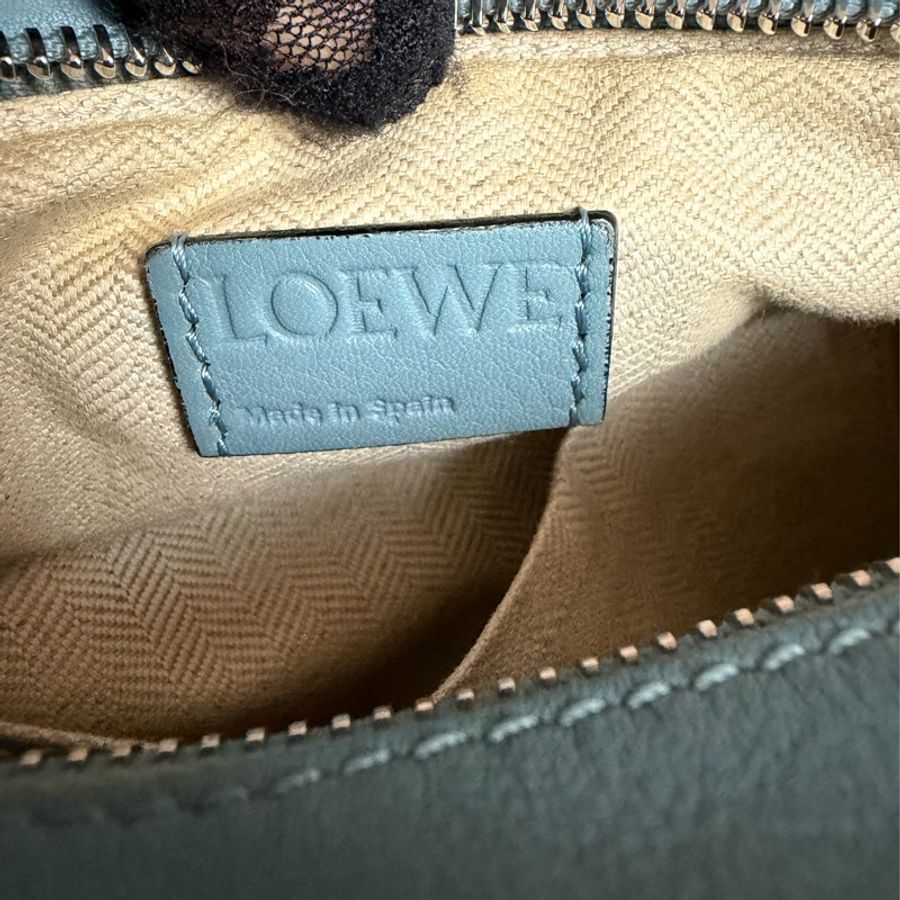 羅意威 霧霾藍 幾何包 小號。loewe puzzle bag small size blue 斜挎包 手提包 斜背包-40