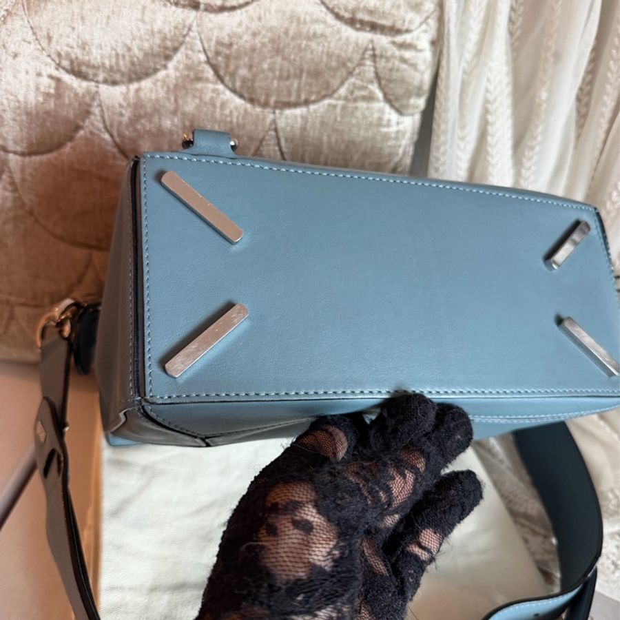 羅意威 霧霾藍 幾何包 小號。loewe puzzle bag small size blue 斜挎包 手提包 斜背包-51