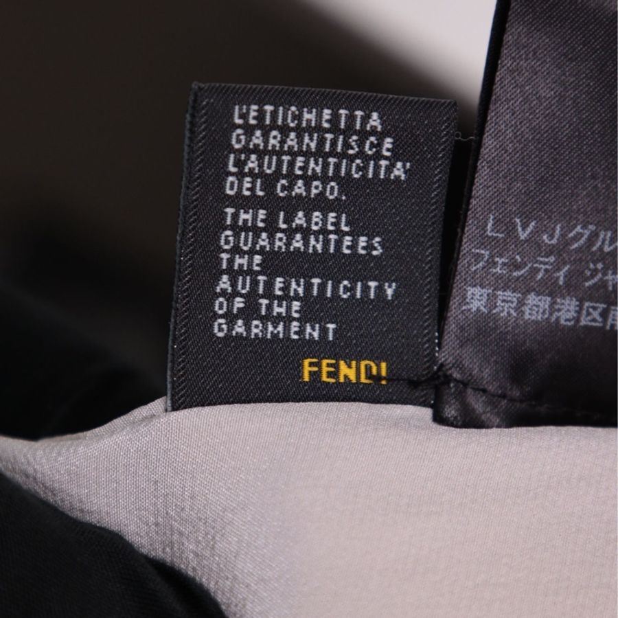 Fendi灰色貂毛莱茵石镶嵌披肩皮草马甲-32