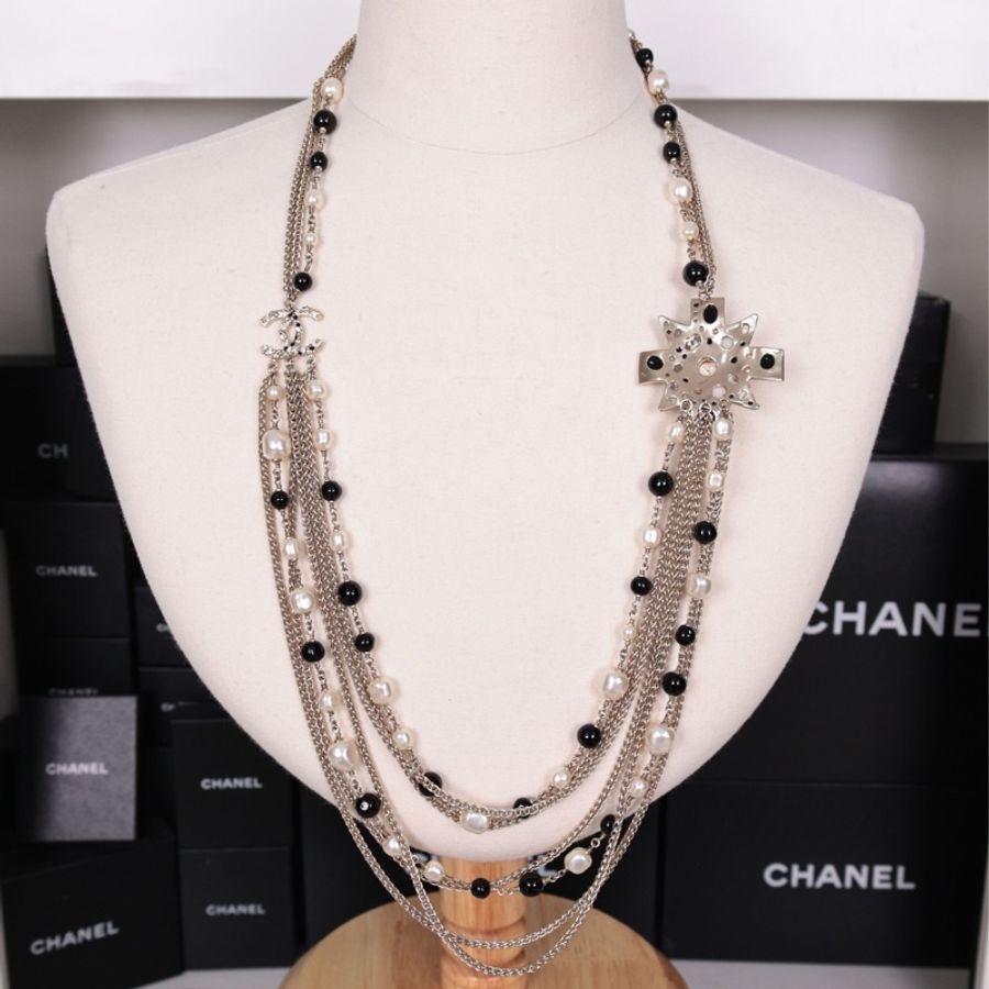 Chanel 11年黑白珍珠琉璃多层长项链毛衣链-2