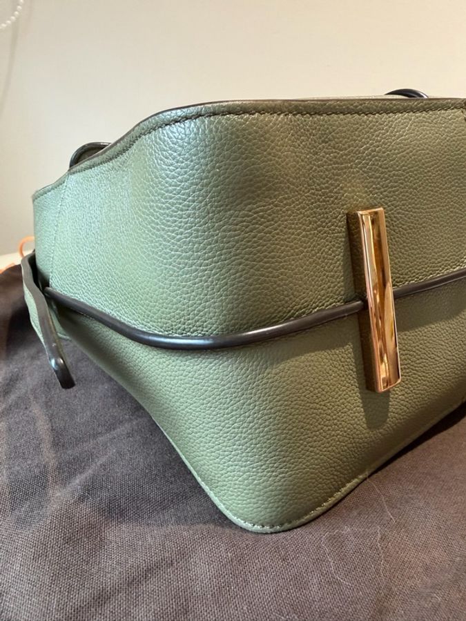 Tod’s T Timeless 真皮肩背包｜鼠尾草綠｜近全新｜附件齊全  💚 出售 Tod’s T Timeless 真皮肩背包-14