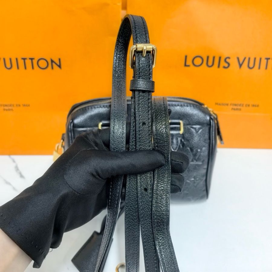 LV/路易威登黑色全皮壓紋logo speedy20手提單肩包-7