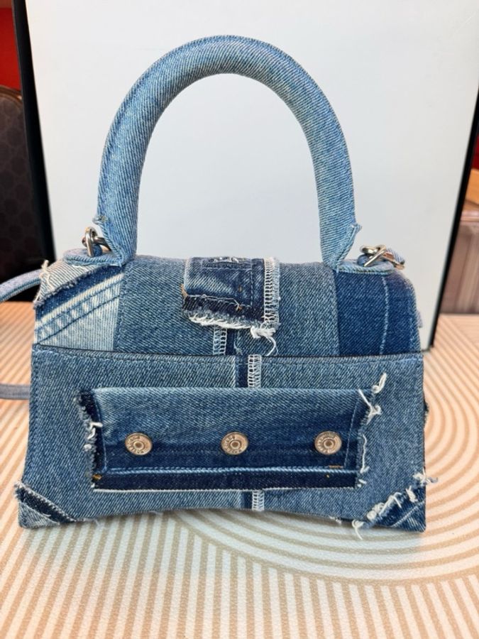 Balenciaga巴黎世家 Hourglass沙漏包S號牛仔藍限量款有肩帶-2