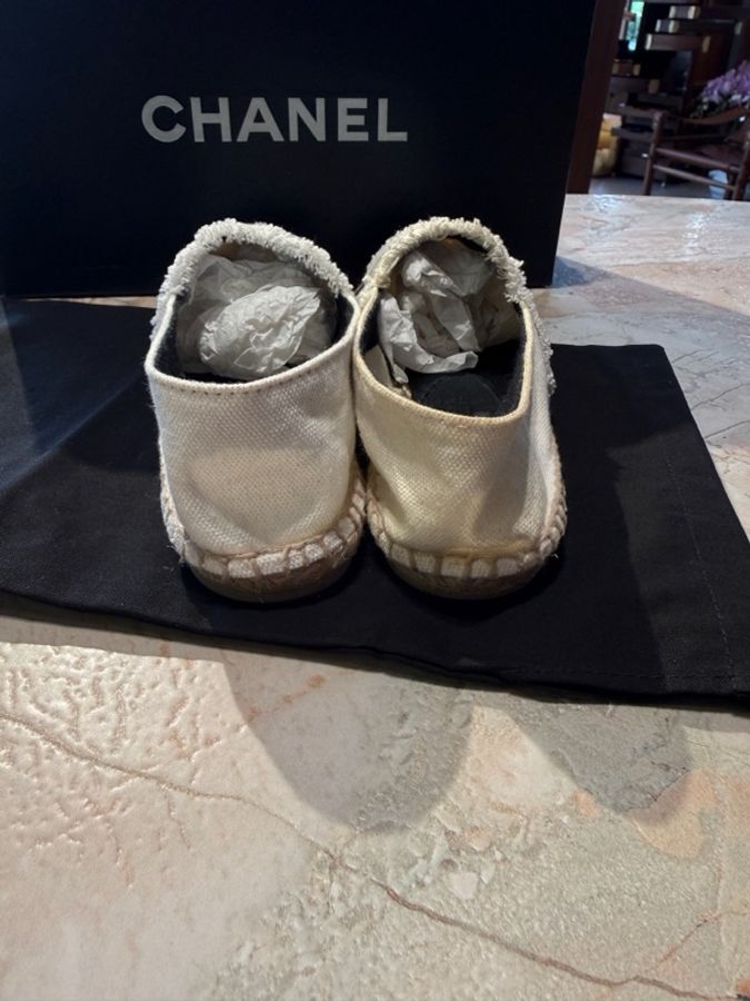 Chanel香奈兒雙C漁夫鞋 白色35碼-3