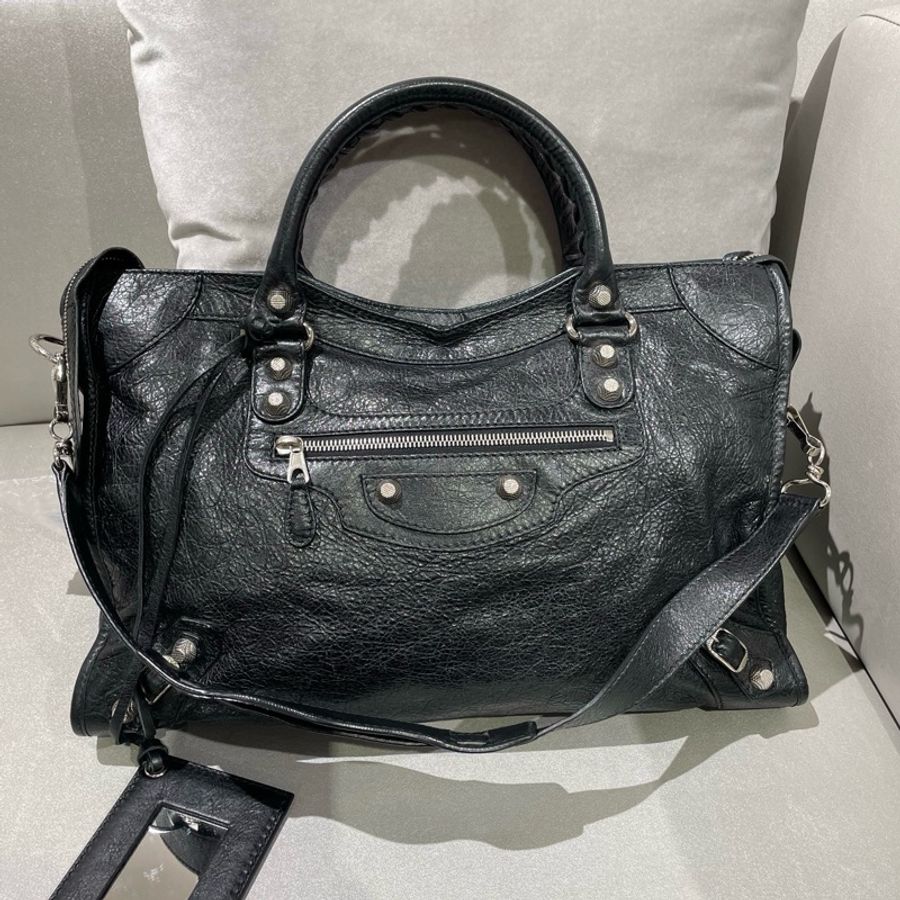 Balenciaga巴黎世家 黑色油蠟皮銀釘黑銀中號機車包手提包斜挎包單肩包-0