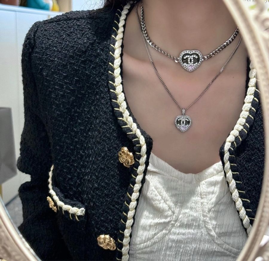 Chanel cc heart chocker-4