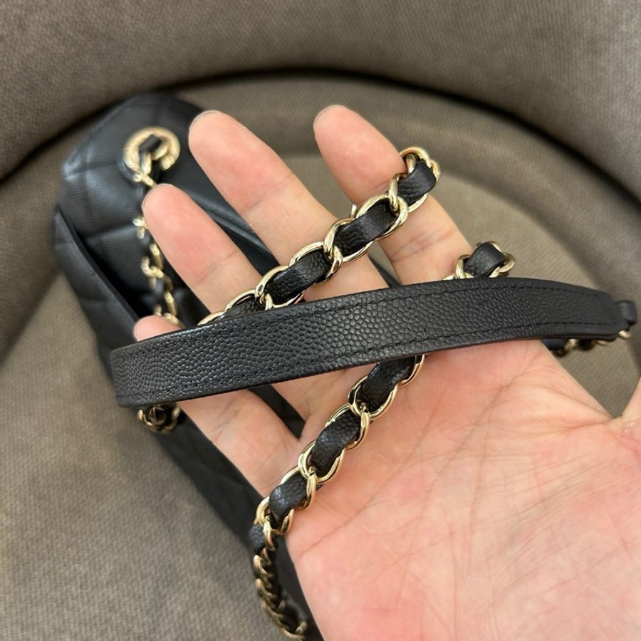 Chanel 香奈兒 黑色荔枝紋牛皮郵差包手提包斜挎包 金扣-8